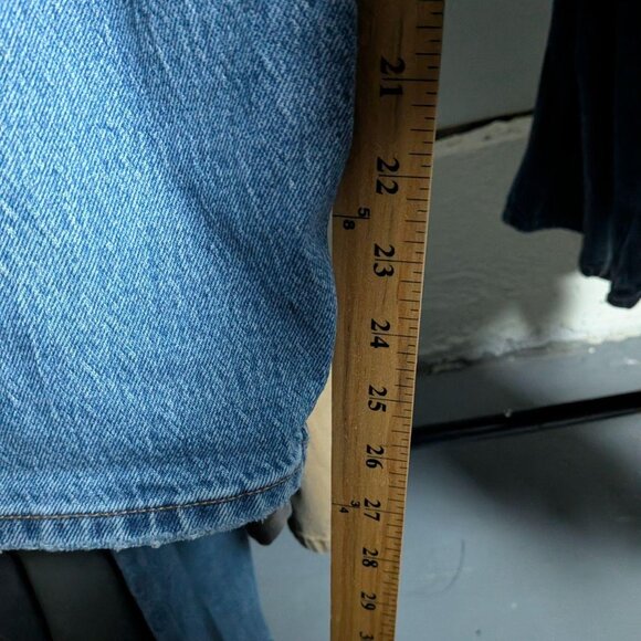 Evereve wide-leg baggy distressed jeans in like-new condition - Picture 4 of 4